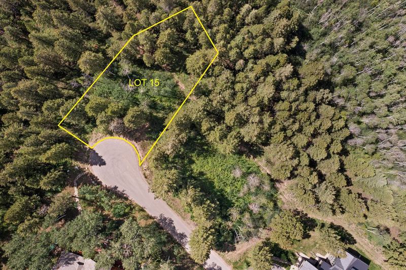 Lot 15 boundary — 0.97 acres on the cul-de-sac
